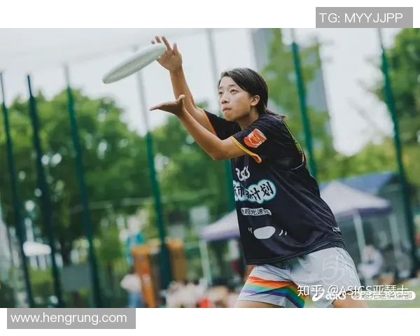 运动飞盘新手必看入门指南助你轻松掌握技巧与规则提升竞技水平 运动飞盘新手必看入门指南助你轻松掌握技巧与规则提升竞技水平